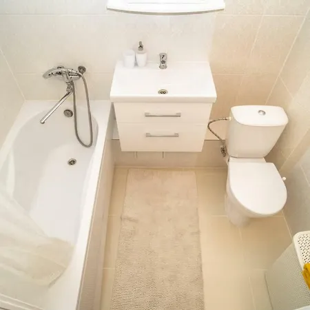 شقة Apartamentai Taikos 75 *